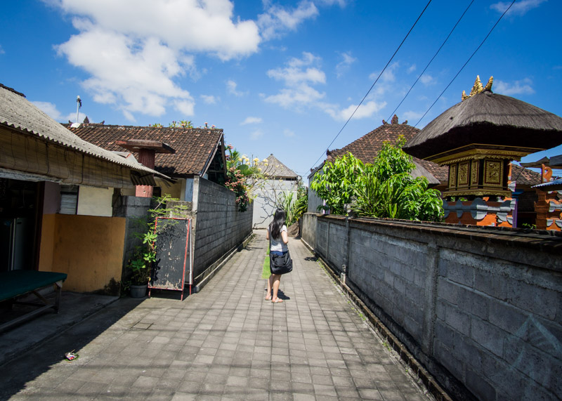 nomadic lifestyle - bali alleys
