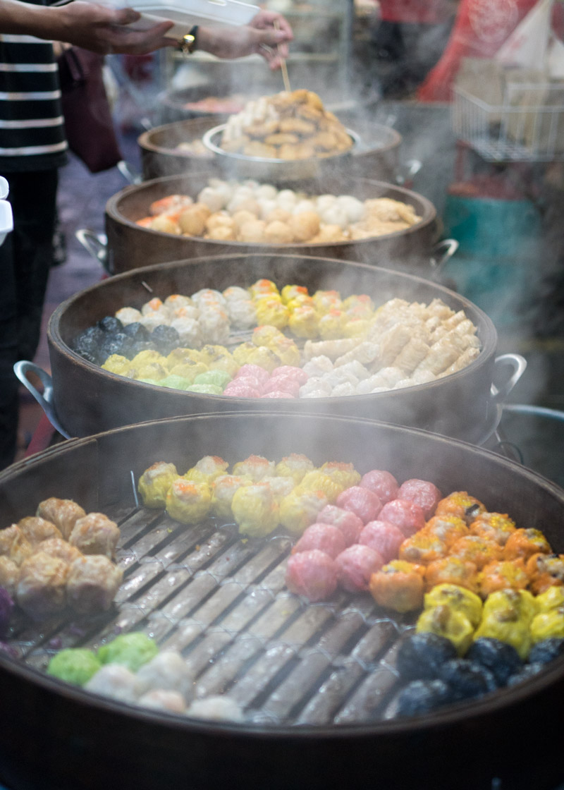 living as a nomad - food in Kuala Lumpur colourful dim sum