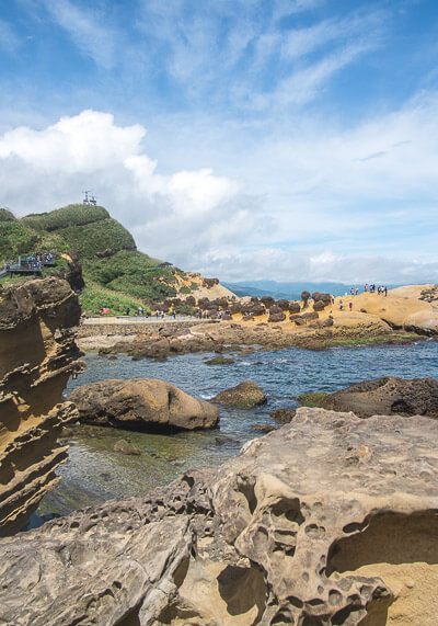 nomad travel - yehliu geopark shore