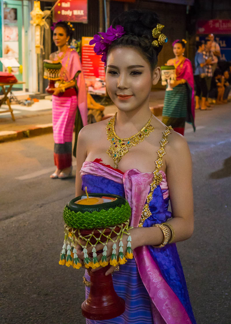 Loy Krathong Chiang Mai lantern festival - woman in parade