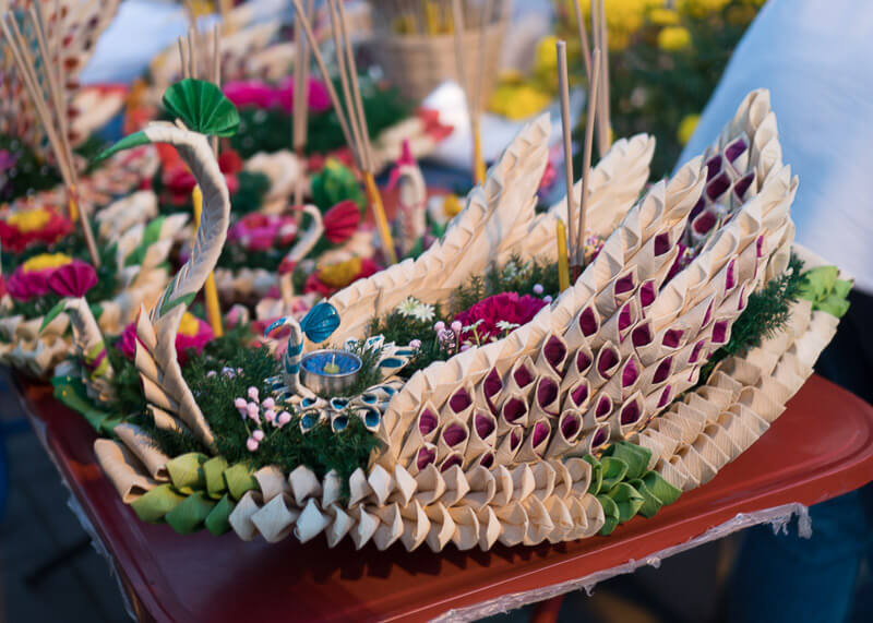 Loy Krathong Chiang Mai lantern festival - krathongs