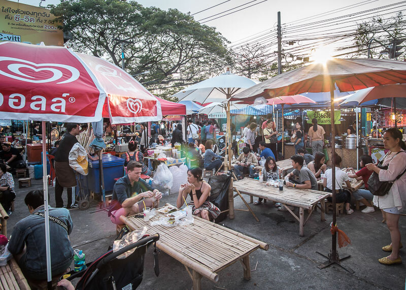 chiang mai flower festival - food vendors