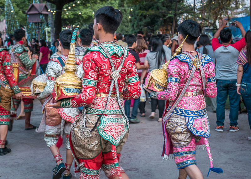 chiang mai flower festival - parade