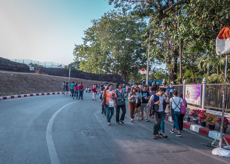 chiang mai flower festival - road