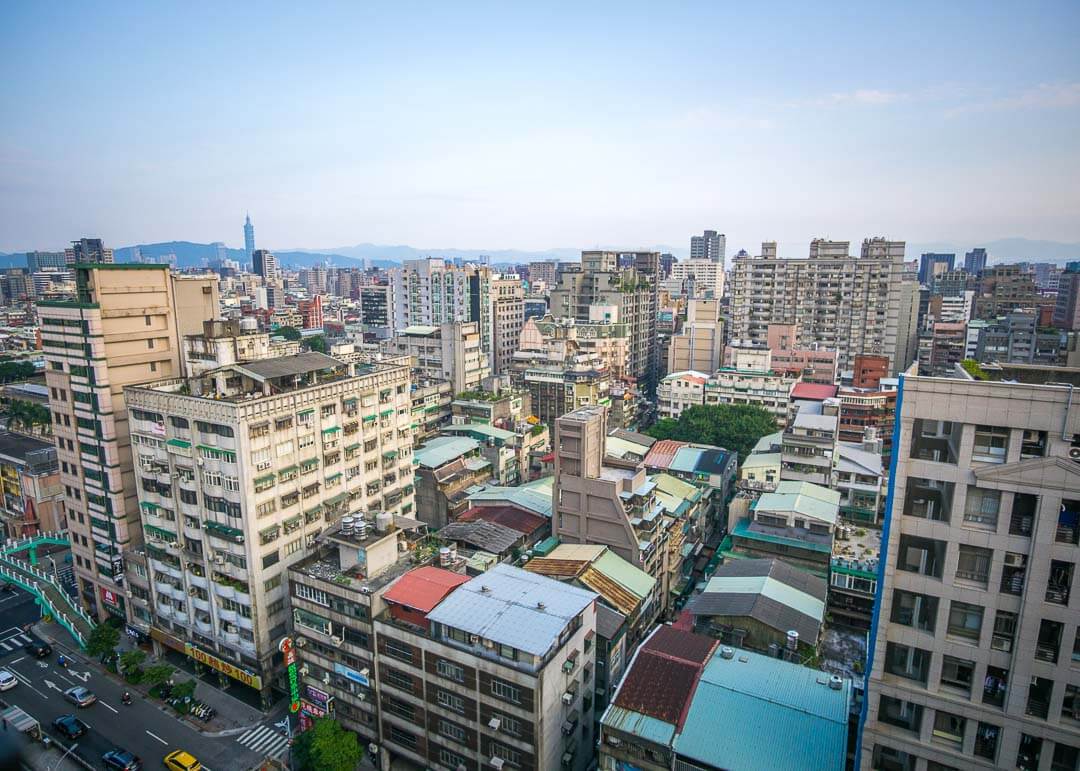 Aloft taipei zhongshan review - rooftop view