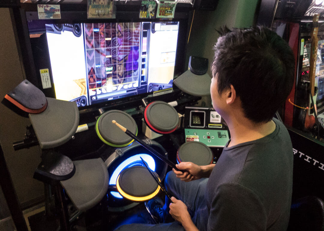 top things to do in Osaka Japan - arcade games