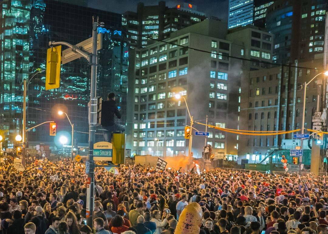 Raptors championship celebration parade - Toronto intersection