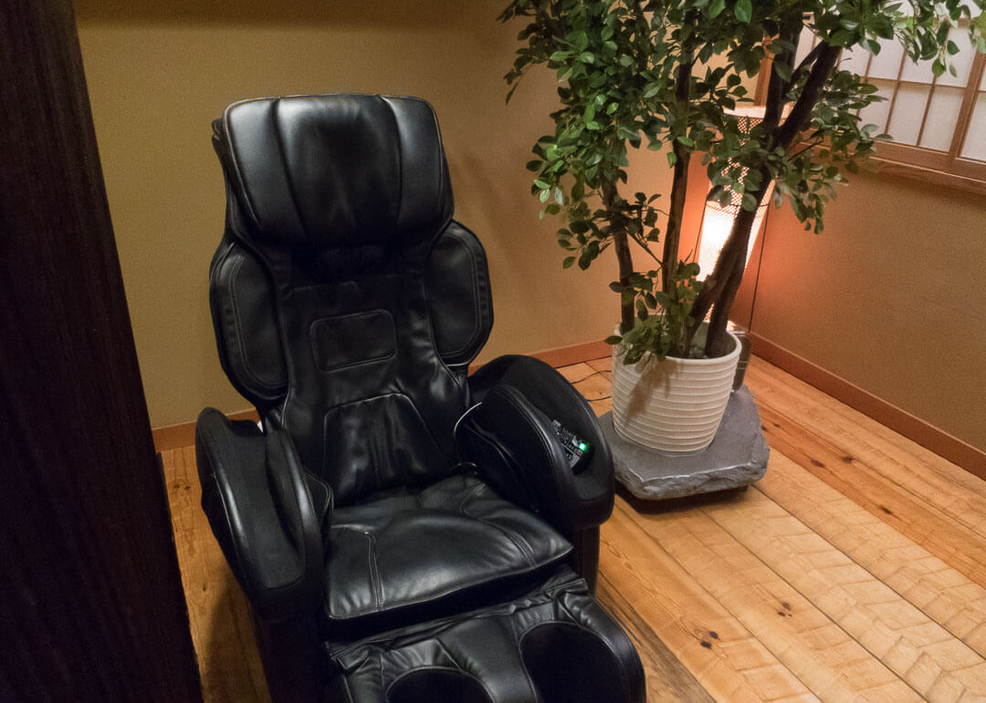 Tenbouen Kinosaki Ryokan - Massage chairs