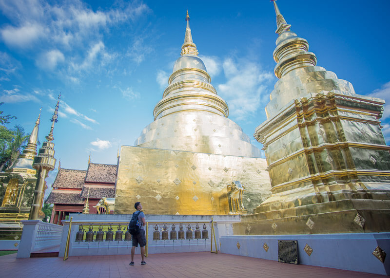 nomad living - chiang mai temple