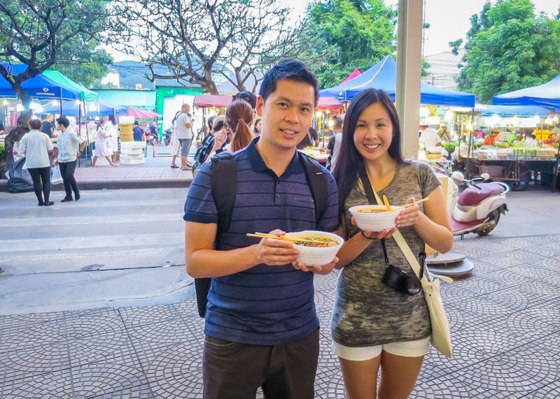 nomad living - phuket night market food