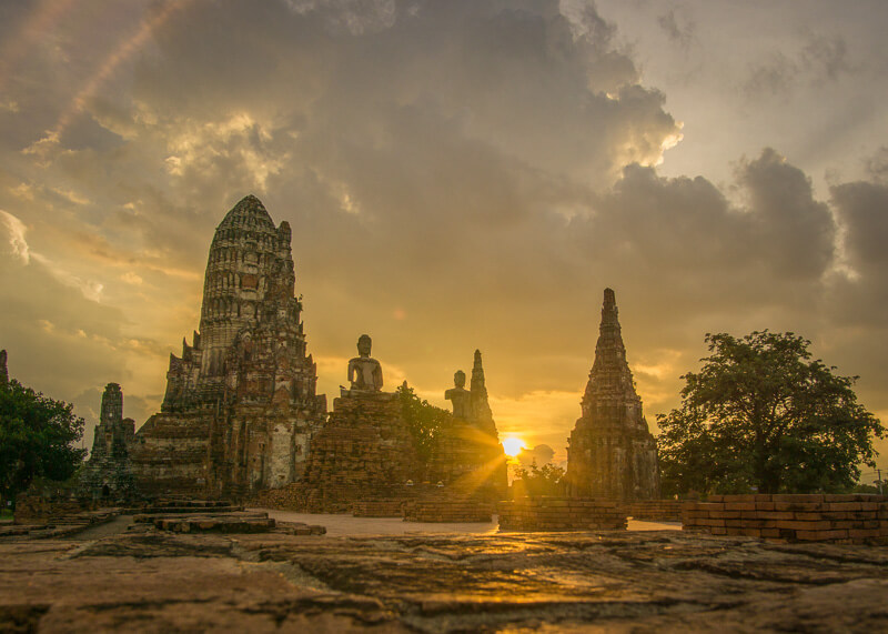 nomad living - ayutthaya historical park at sunset