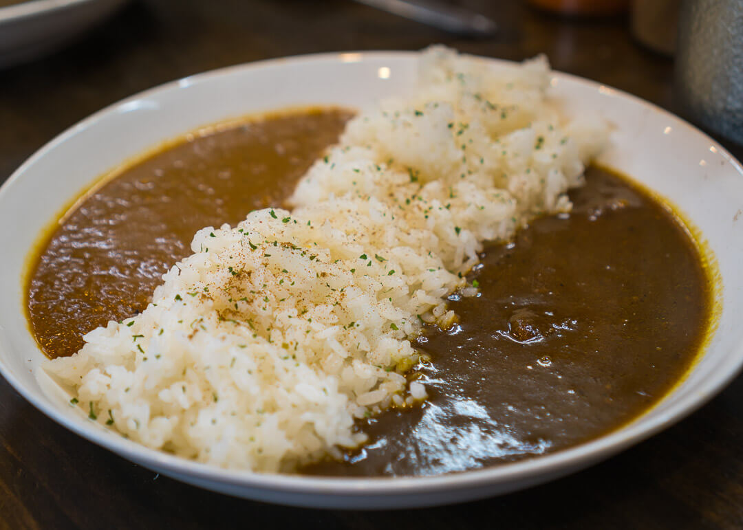 Osaka cheap eats - Yakumido Aigake Curry