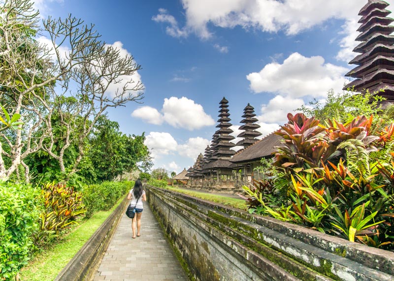 Sukawati Bali, A Hidden Gem That No One Talks About | Why no one talks about staying in Sukawati Bali is beyond me. This blog post shares things to do as well as why you may want to consider Sukawati for your next visit to beautiful Bali.