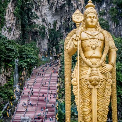 Ultimate Guide To Climbing The Batu Cave Steps In Malaysia