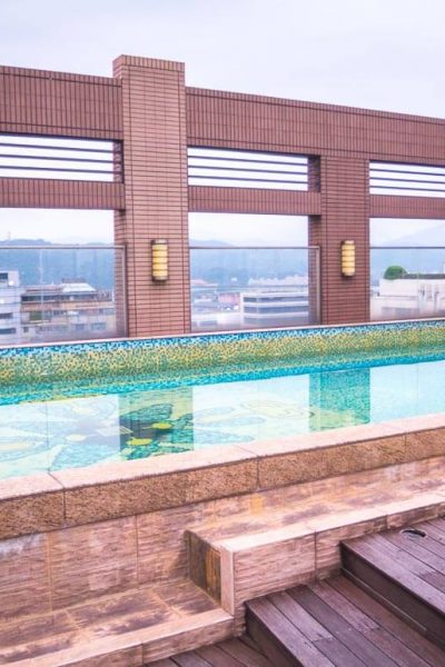 Kee Tai Service Apartment Taipei - rooftop pool