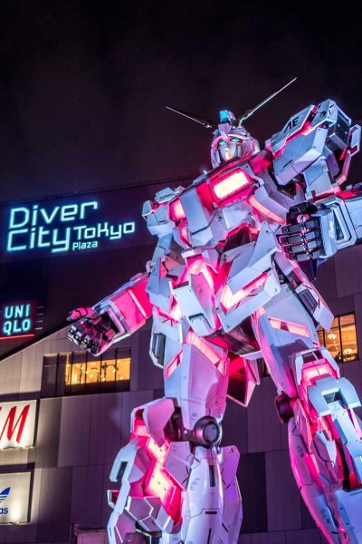 Things to do in odaiba tokyo - gundam statue