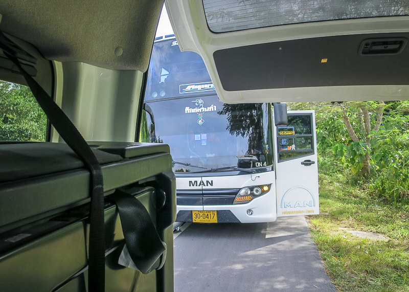 Why Bus From Krabi To Surat Thani Is The Best Option - bus