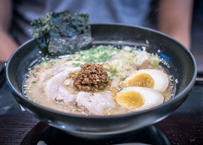 Bangkok Stopover Before Heading To The Beautiful Ayutthaya | eat ramen michelin star