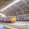 This Is What The Bangkok Train Station Looks Like (aka Hua Lamphong Station) | There are tons of things to do in Krabi and Bangkok. If you’re trying to plan how to get from one place to the next during your vacation or honeymoon, you will want to read this post on your travel options in Thailand and what Thailand train travel looks like! Beach travel #travel #nomad #lifestyle #destinations #thailand #krabi #phuket #slowtravel #wanderlust