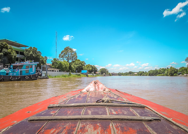 The Best Way To Visit Ayutthaya Historical Park | Learn insider tips about Ayutthaya to make your trip awesome. Find photography ideas on what to include in your itinerary for your travel. Learn why you should spend more than one day in Ayutthaya Thailand things to do in this city. #travel #destinations #thailand #culturetravel #Ayutthaya #slowtravel #wanderlust #romantictravel #thailandtravel | culture travel | Romantic travel | Thailand travel | Honeymoon | Asia Travel | Round the world trip